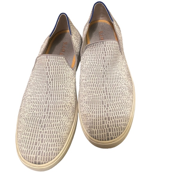 Rothy's The Sneaker Size 10.5 US Light Gray & White Opal Python Patterned - Picture 3 of 6